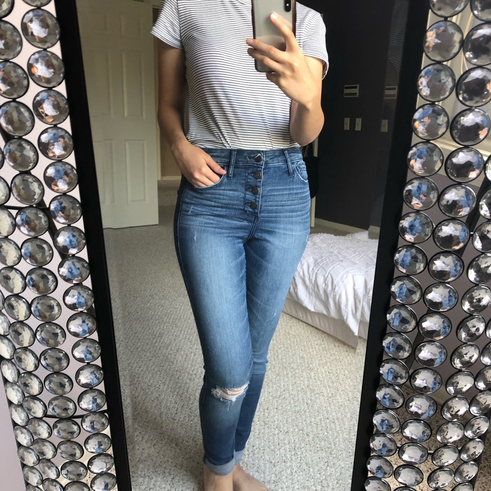 Abercrombie medium was ripped skinny jeans!